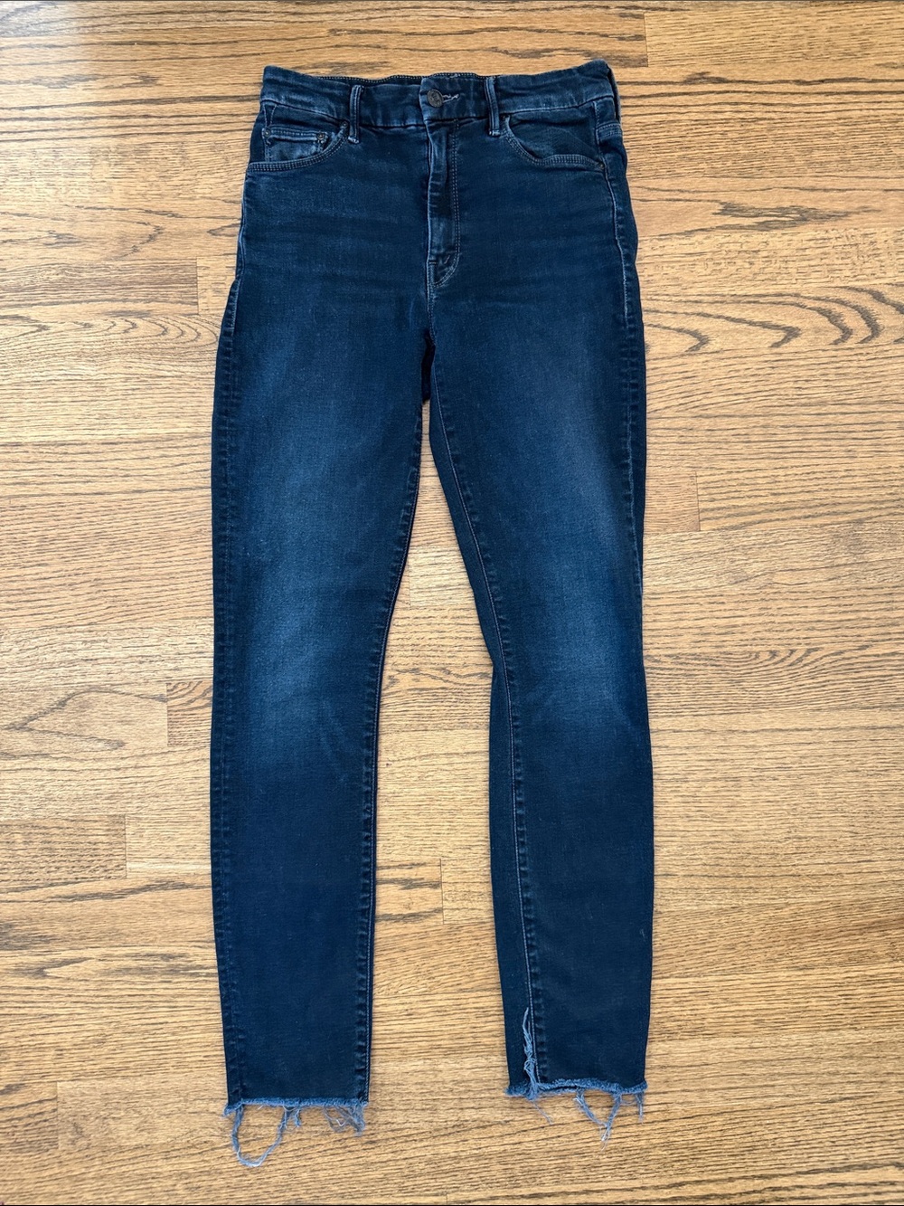 MOTHER Dark Indigo High-Waisted Looker Ankle Fray Jeans
